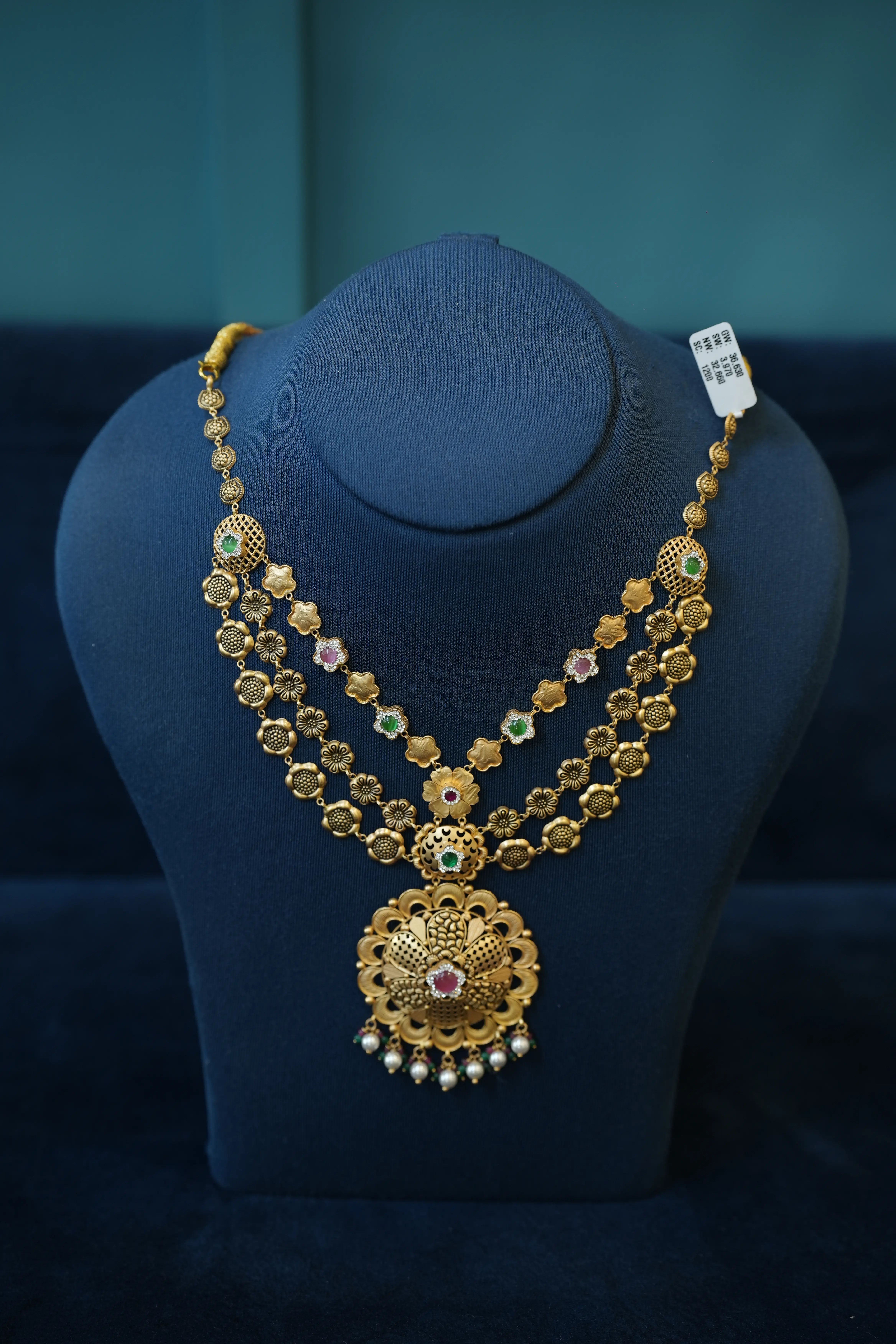 luxury jewellery showroom Kozhikode 